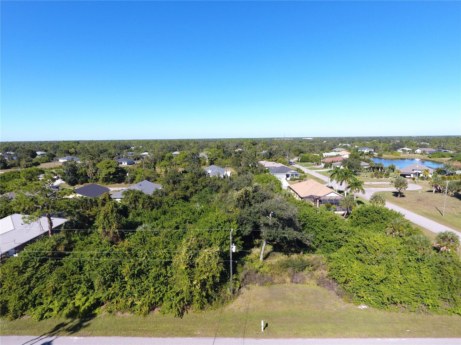 394 Albatross Rd Property Photo 4