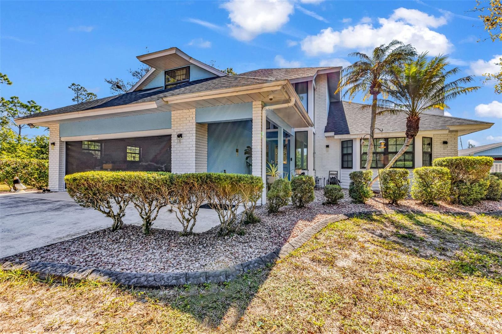 24581 Nova Ln Property Photo 1