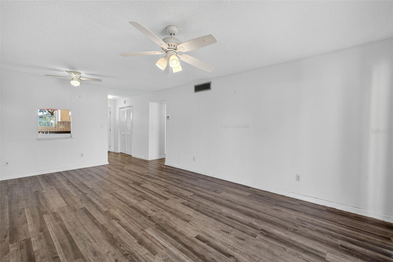 2207 Croton Ct #0 Property Photo 3