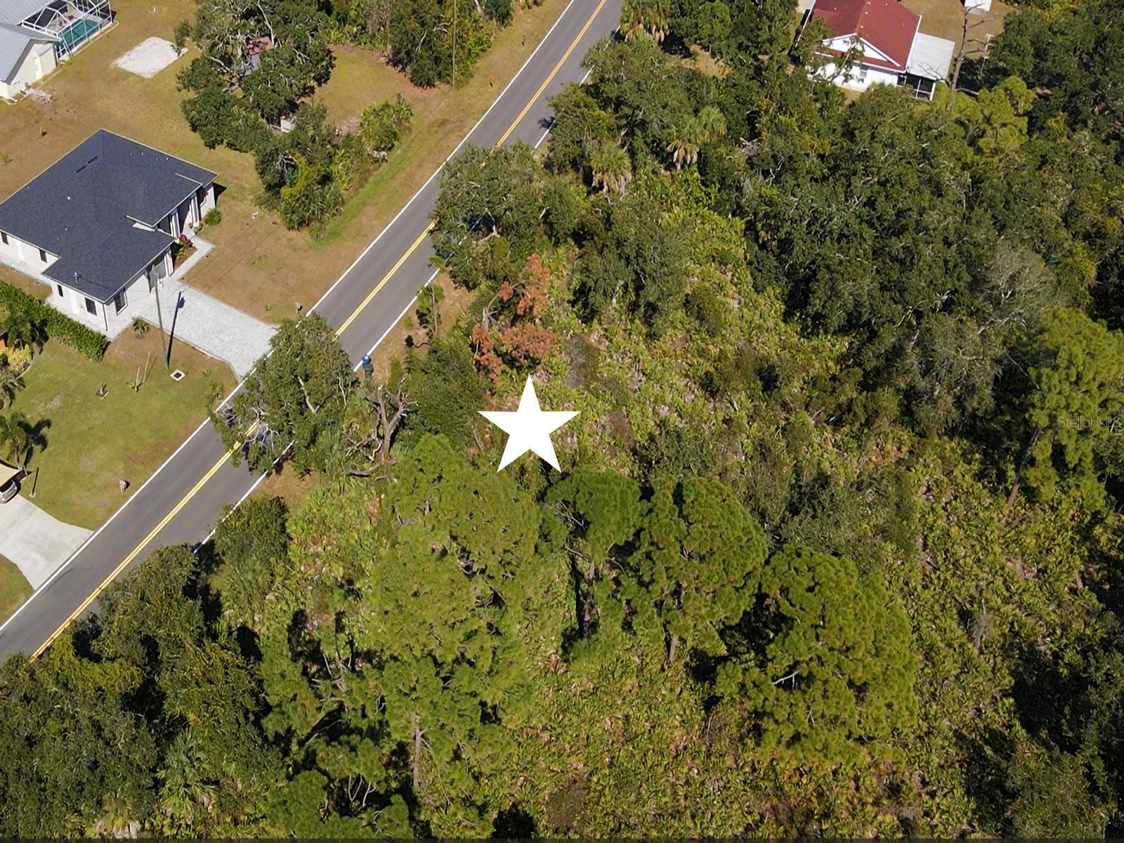 De Leon Dr Property Photo 12