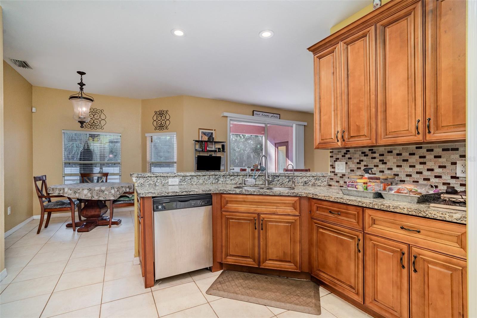 249 Ferdon Cir Property Photo 12