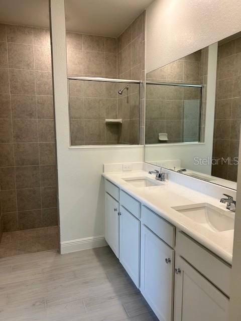 7352 Donahue St Property Photo 10