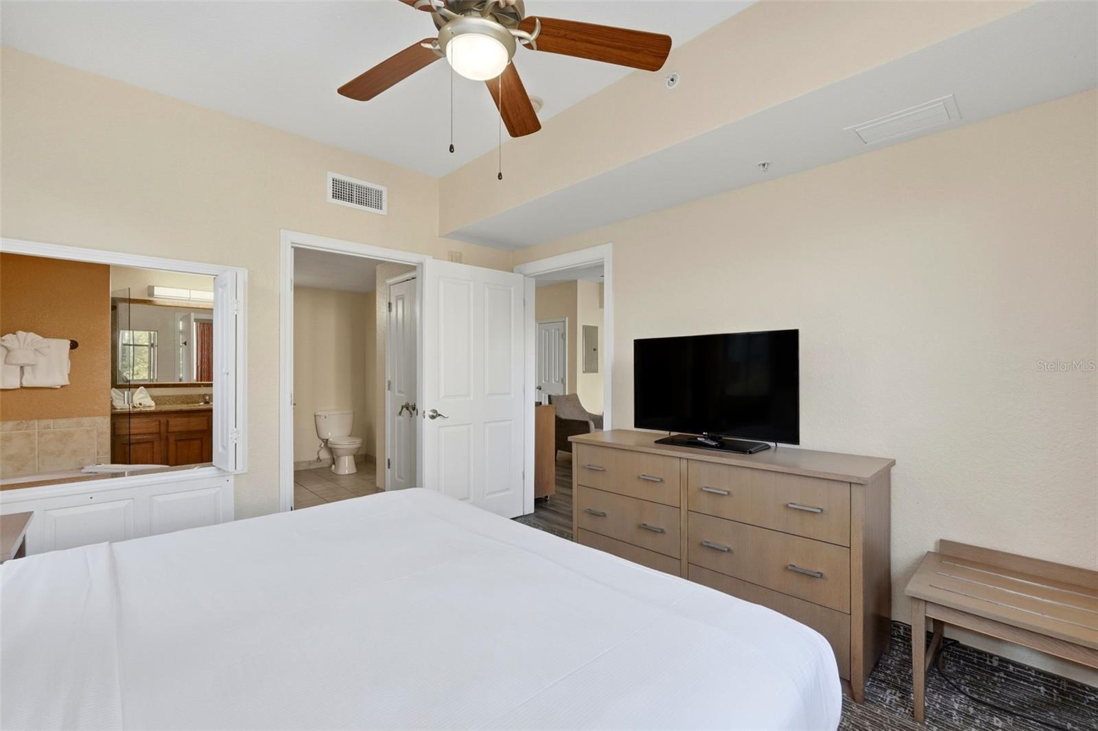 12544 Floridays Resort Dr #312b Property Photo 18