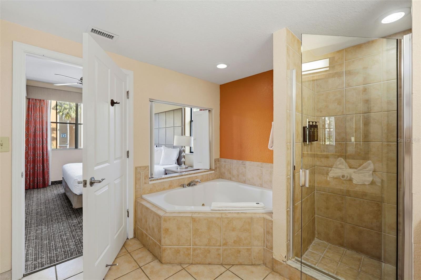 12544 Floridays Resort Dr #312b Property Photo 20