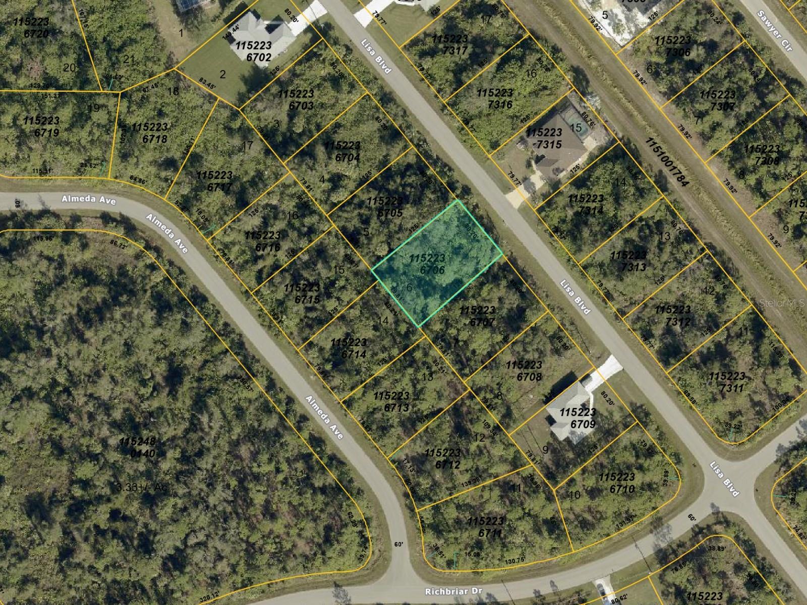 00 LISA BLVD Property Photo 1