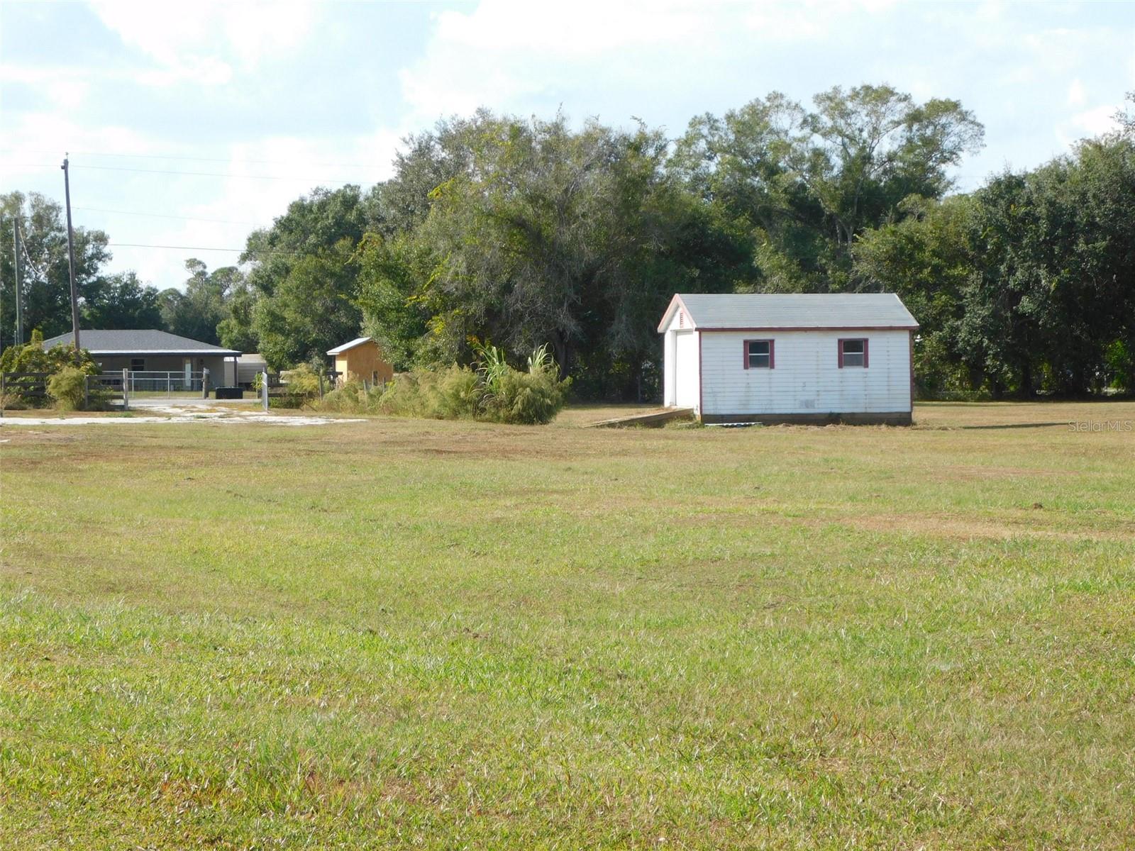 2460 Nw Garvin Ave Property Photo 12