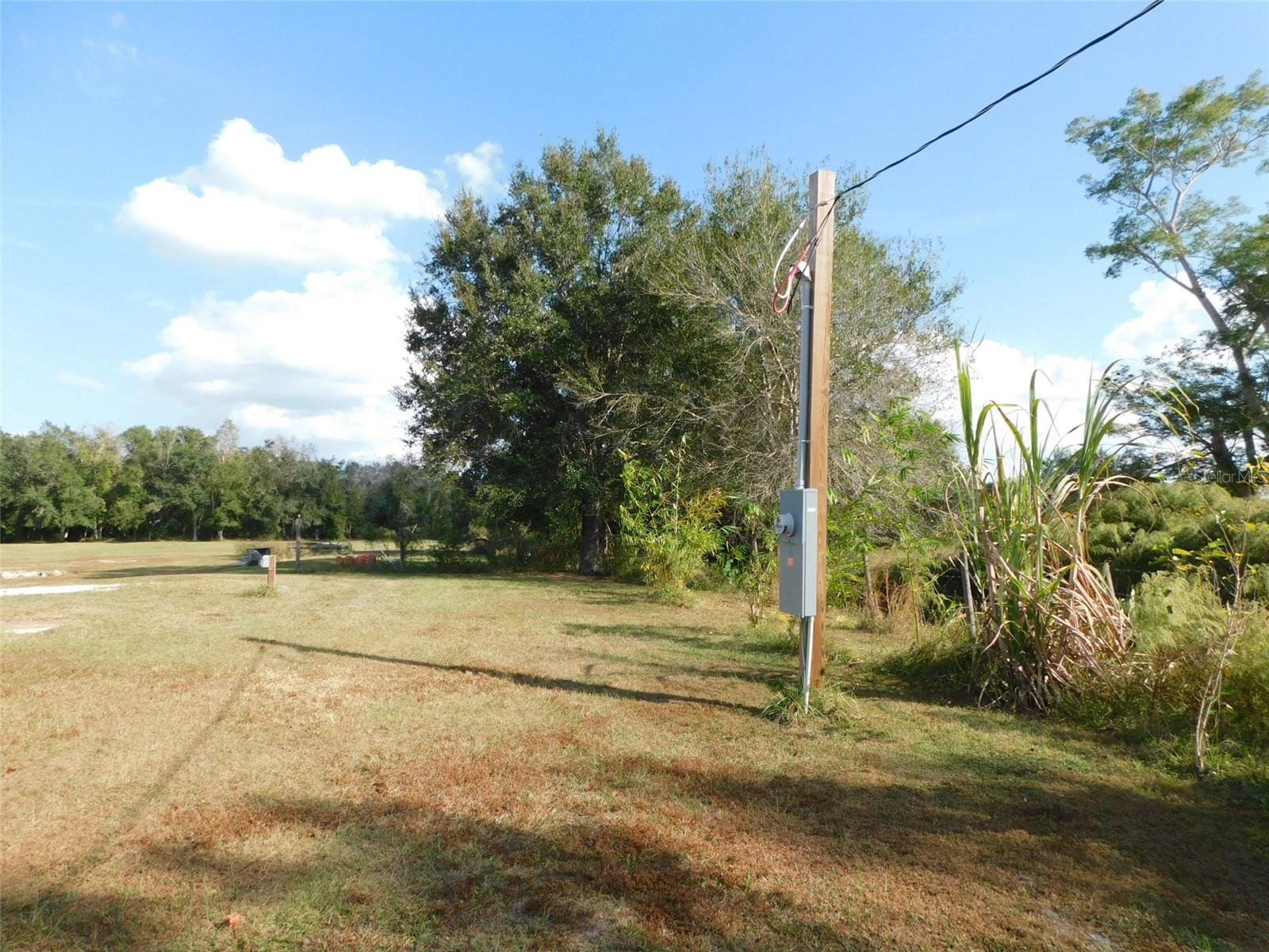 2460 Nw Garvin Ave Property Photo 22