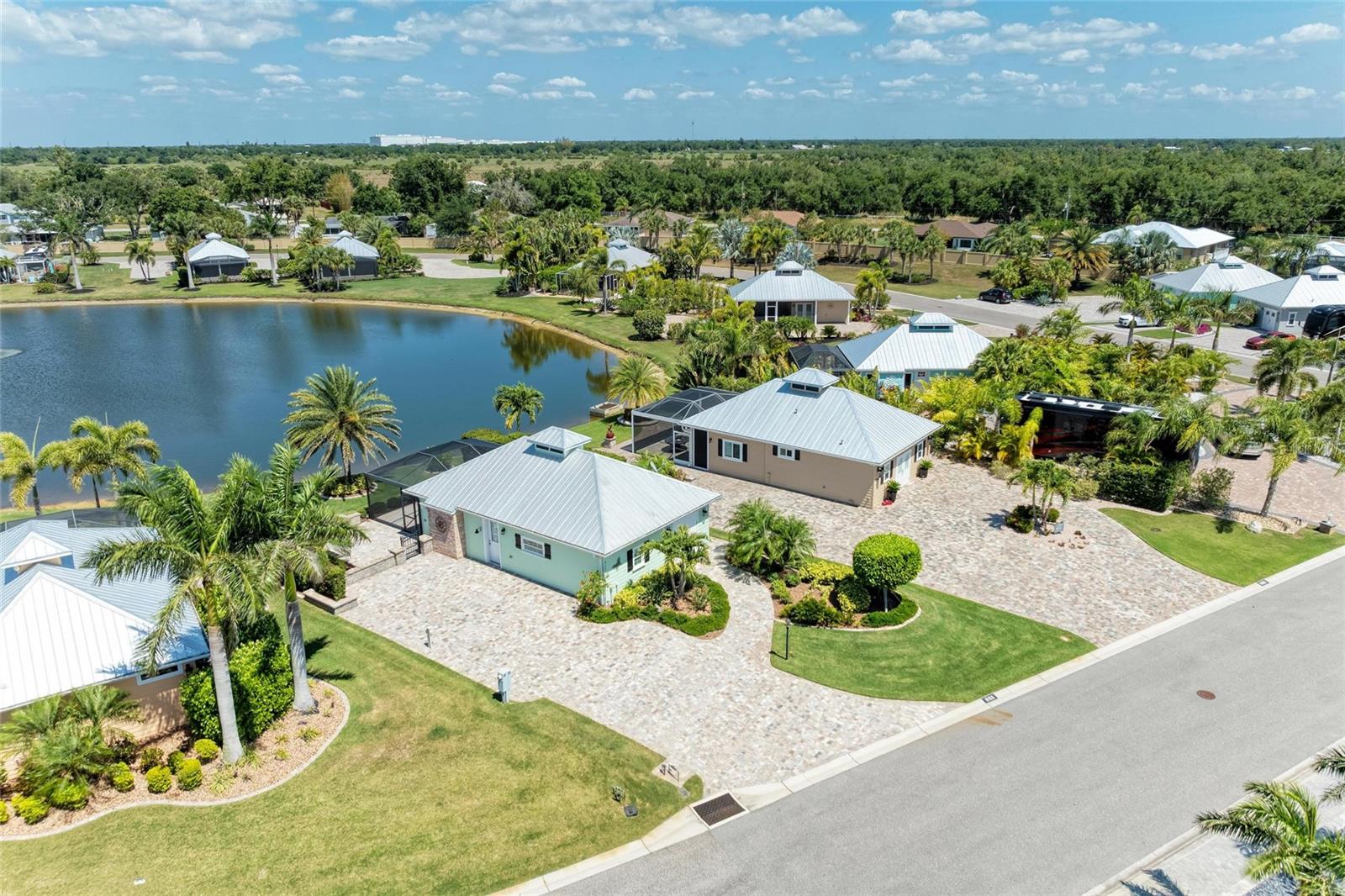 8153 Sw Bimini Way #lot 30 Property Photo 2