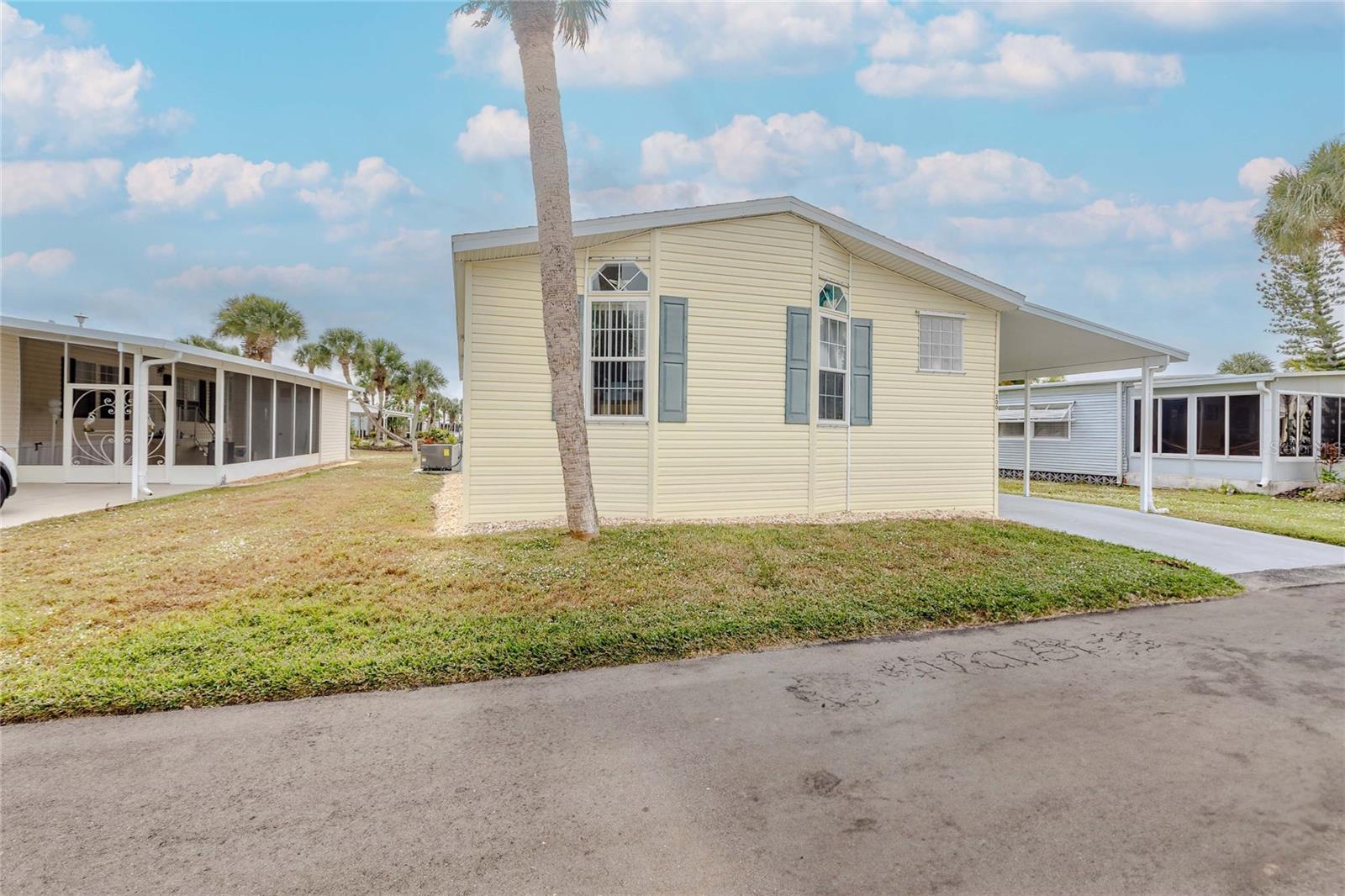 2100 Kings Hwy #200 Property Photo 42