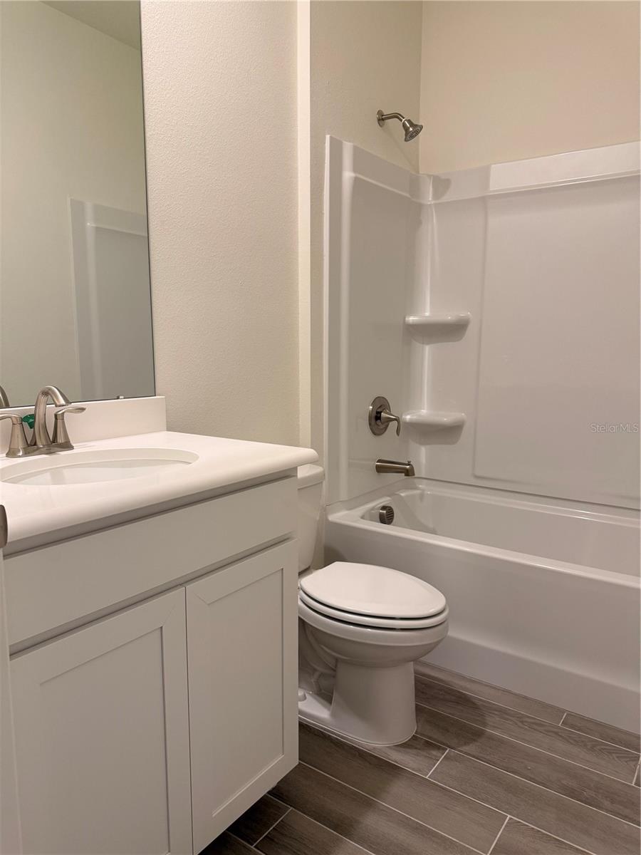 13412 Brewster Rd Property Photo 7