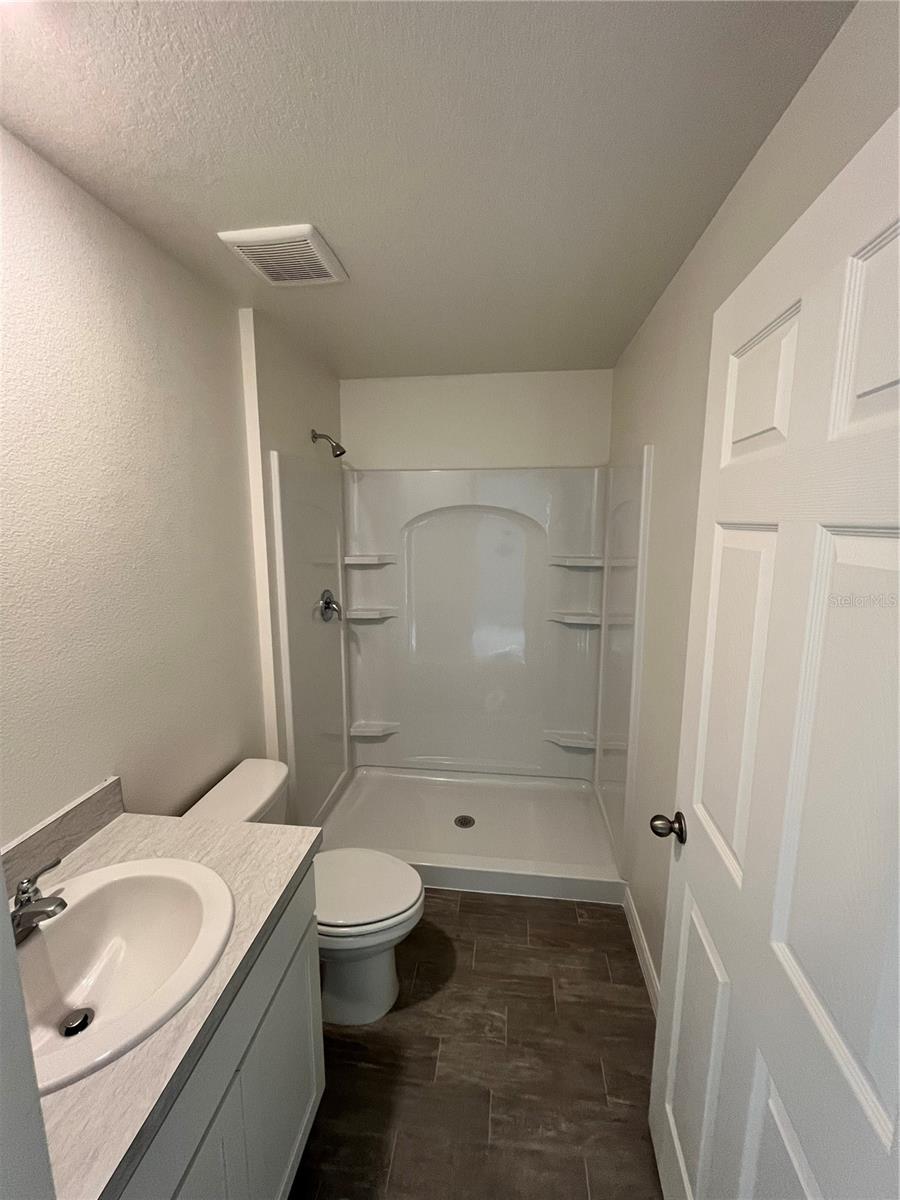 10300 Ruth Ave Property Photo 5