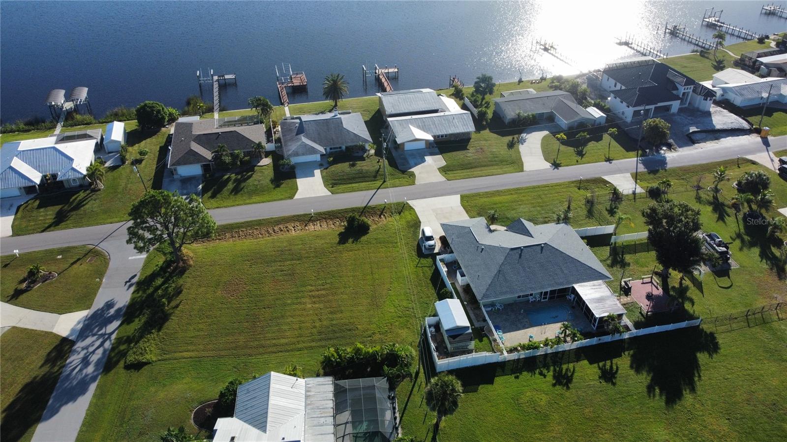 2297 Harbour Dr Property Photo 6