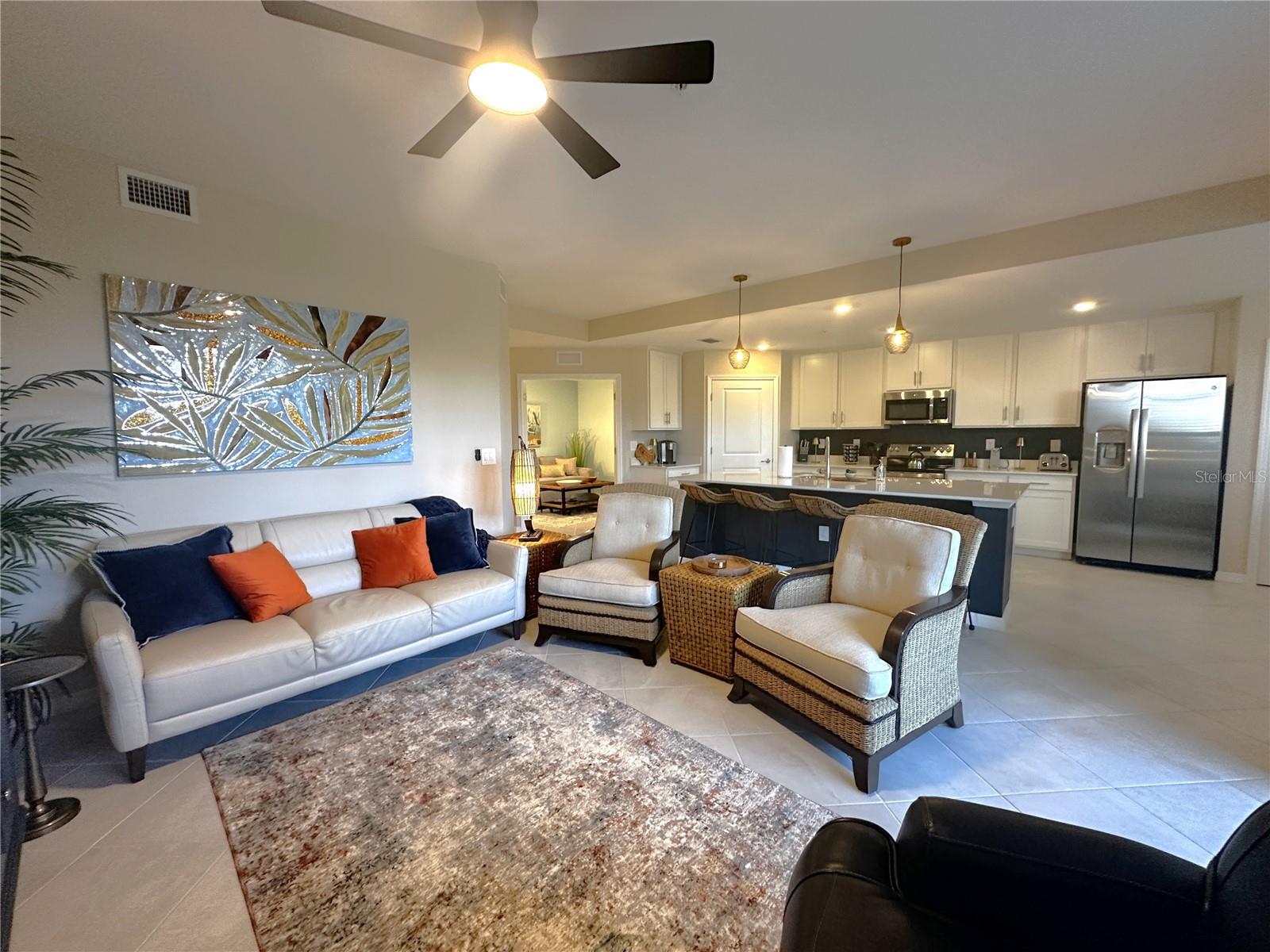 14221 Heritage Landing Blvd #2014 Property Photo 12