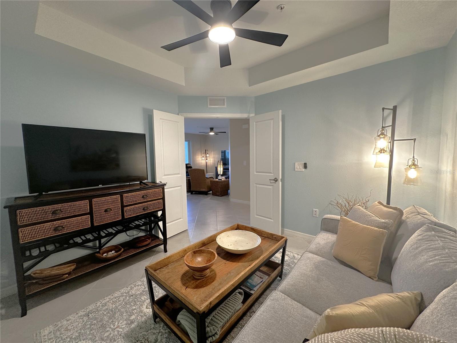 14221 Heritage Landing Blvd #2014 Property Photo 24