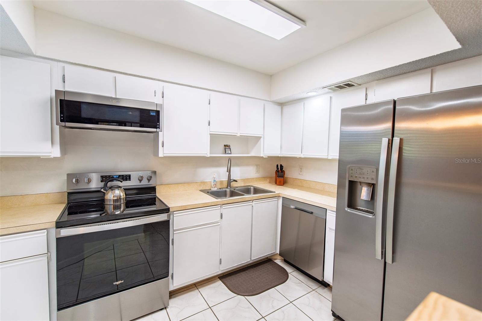 19505 Quesada Ave #nn101 Property Photo 5