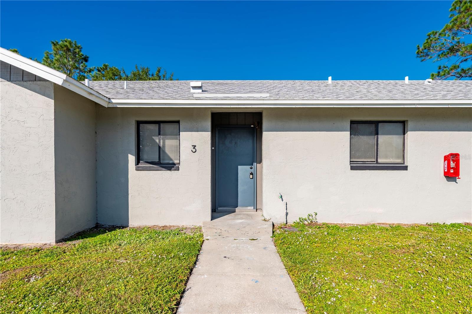 1450 E Gibson St Property Photo 5
