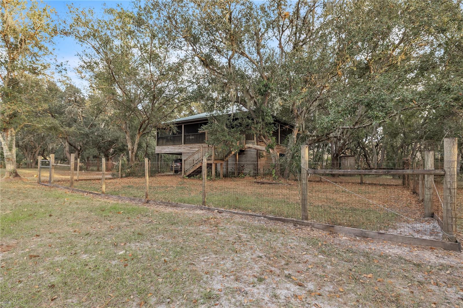 8056 Sw Horse Creek Rd Property Photo 7