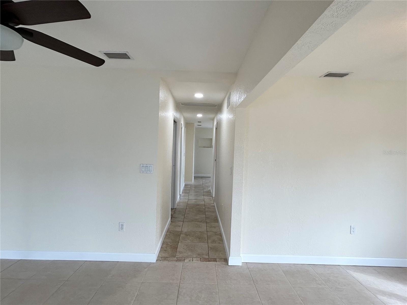 4127 Gardner Dr Property Photo 13