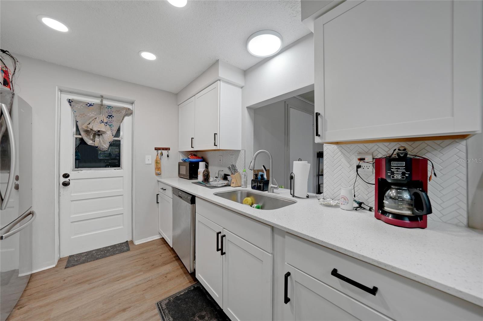 819 Haleybury St Nw Property Photo 10