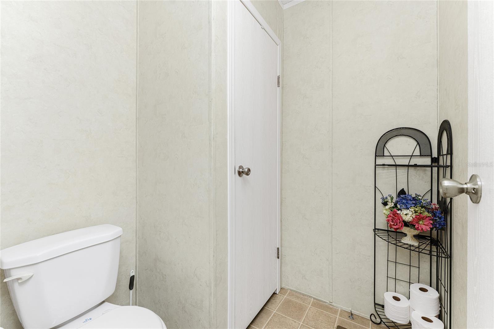 7348 Swinton Ave Property Photo 18