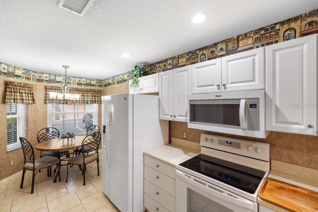 19310 Water Oak Dr #103 Property Photo 16