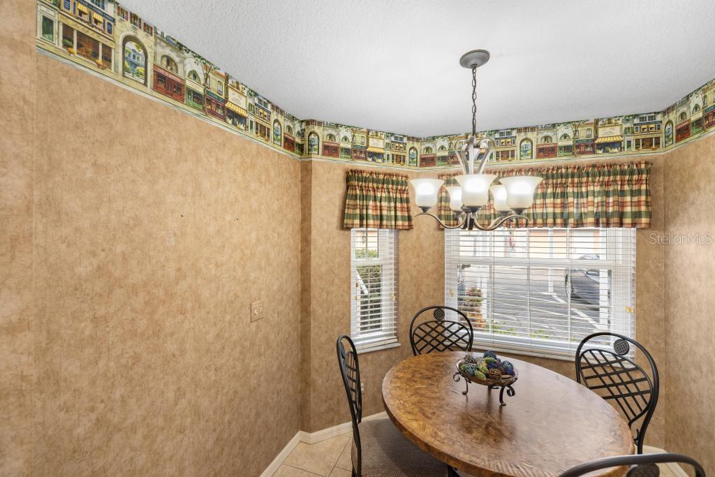 19310 Water Oak Dr #103 Property Photo 17