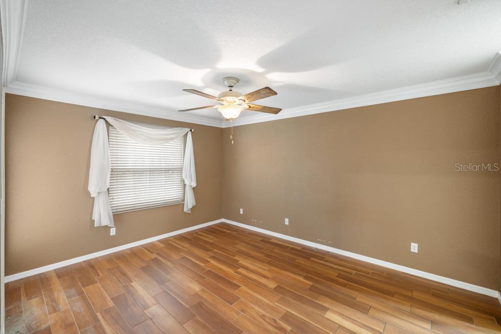19310 Water Oak Dr #103 Property Photo 19
