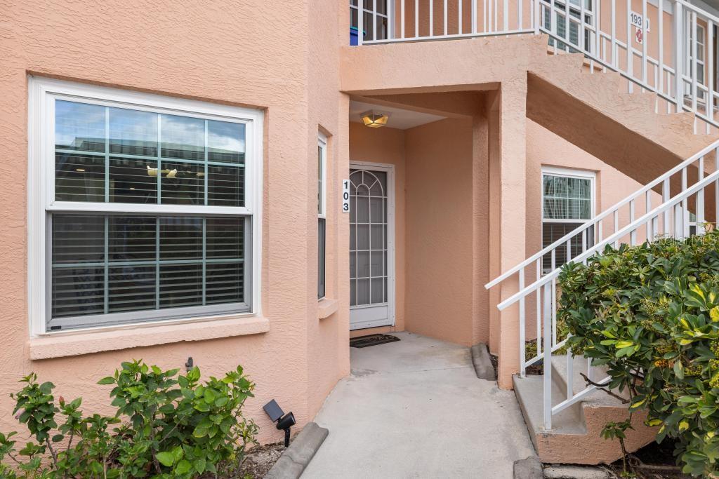 19310 Water Oak Dr #103 Property Photo 32