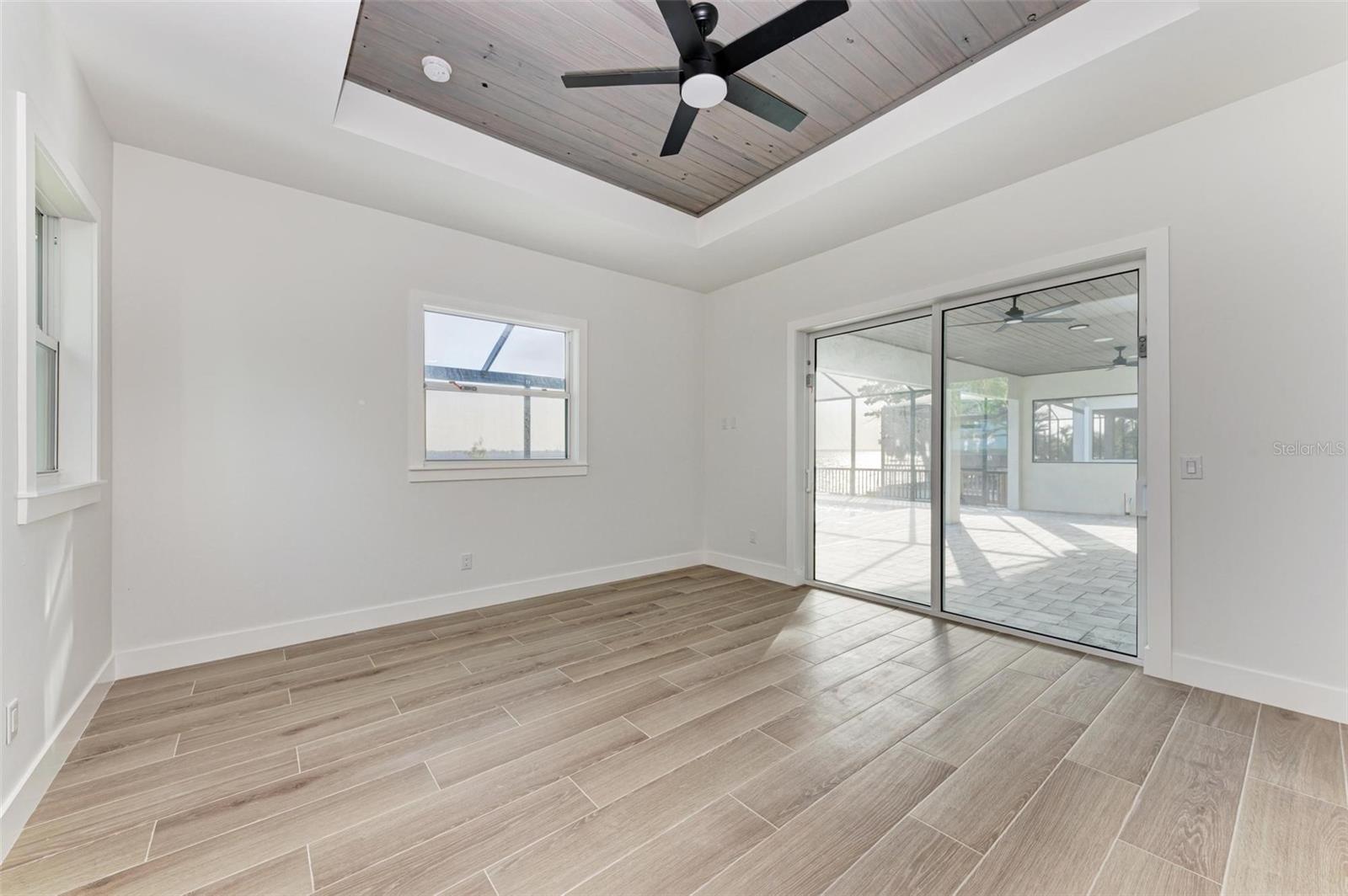 112 Northshore Ter Property Photo 32