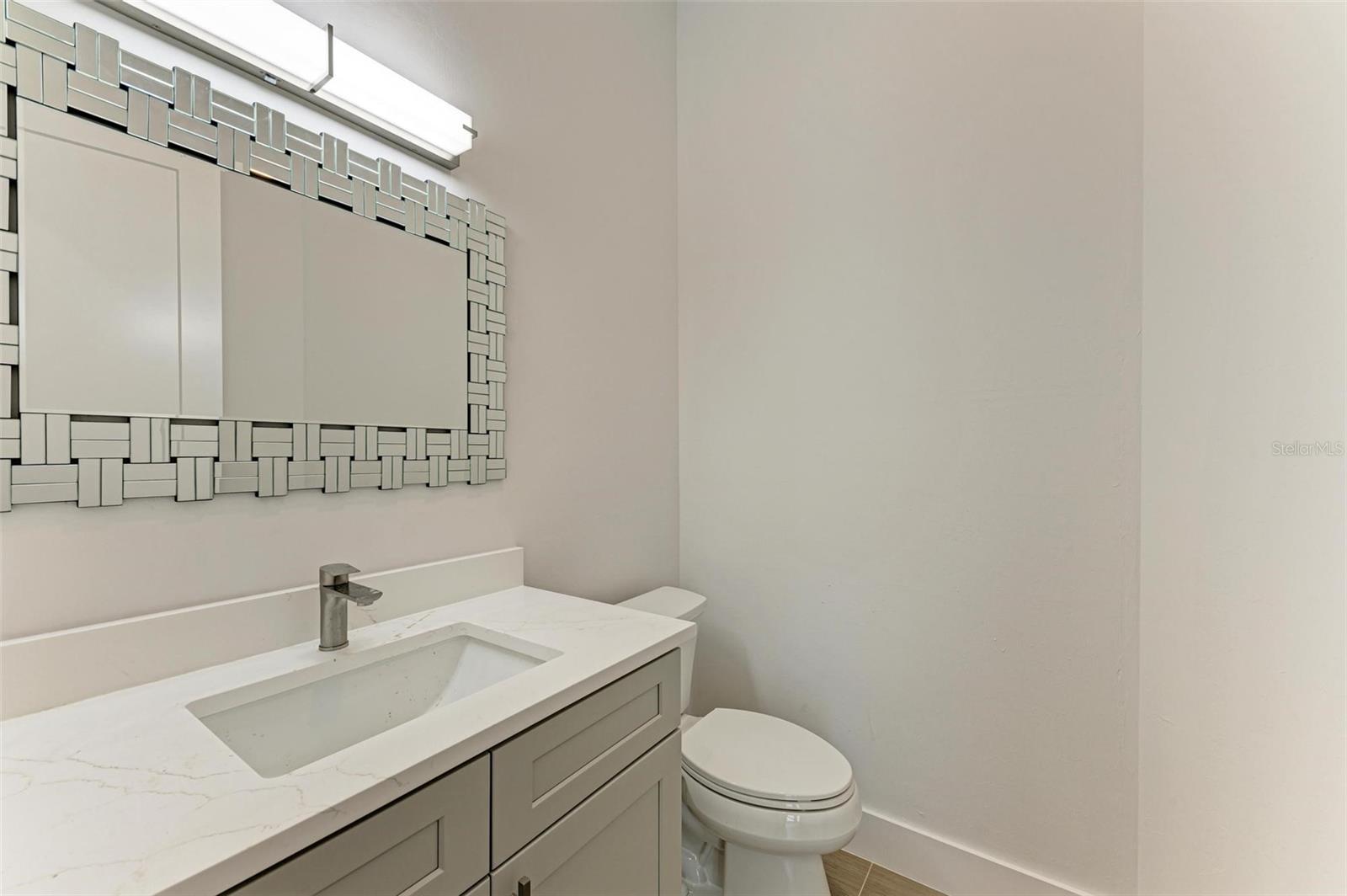 112 Northshore Ter Property Photo 43