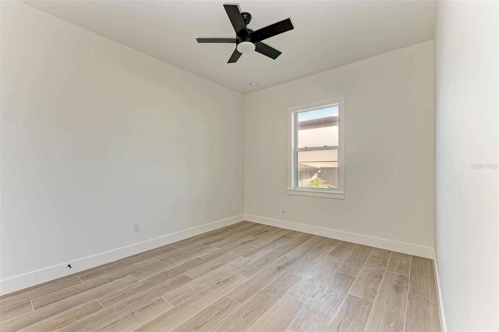 112 Northshore Ter Property Photo 44
