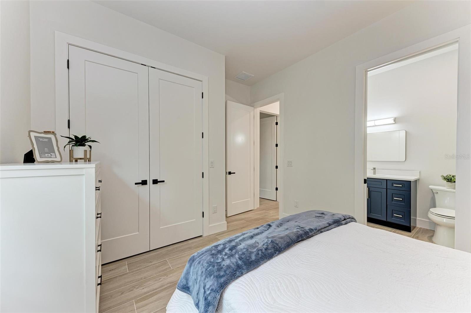 116 Northshore Ter Property Photo 44