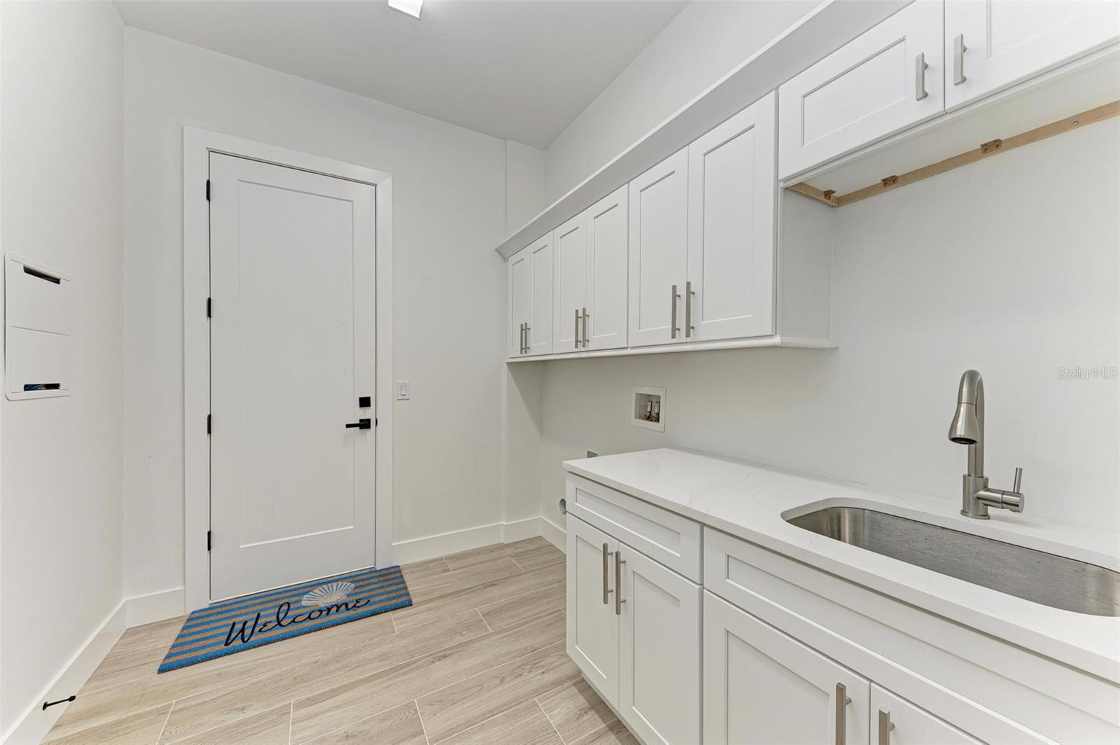 116 Northshore Ter Property Photo 45