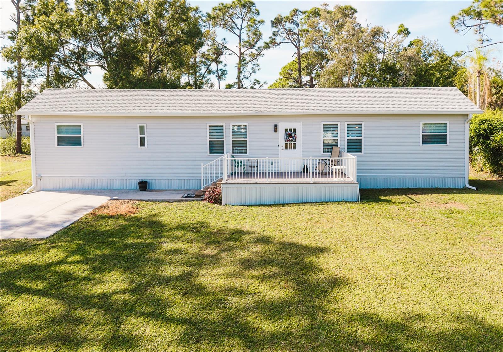 11296 OLIVE CIR Property Photo 1