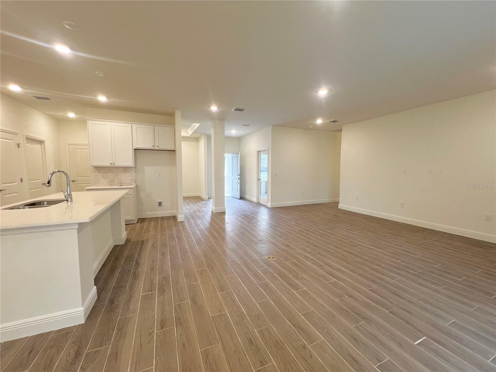 1 Sea Flower Path Property Photo 7
