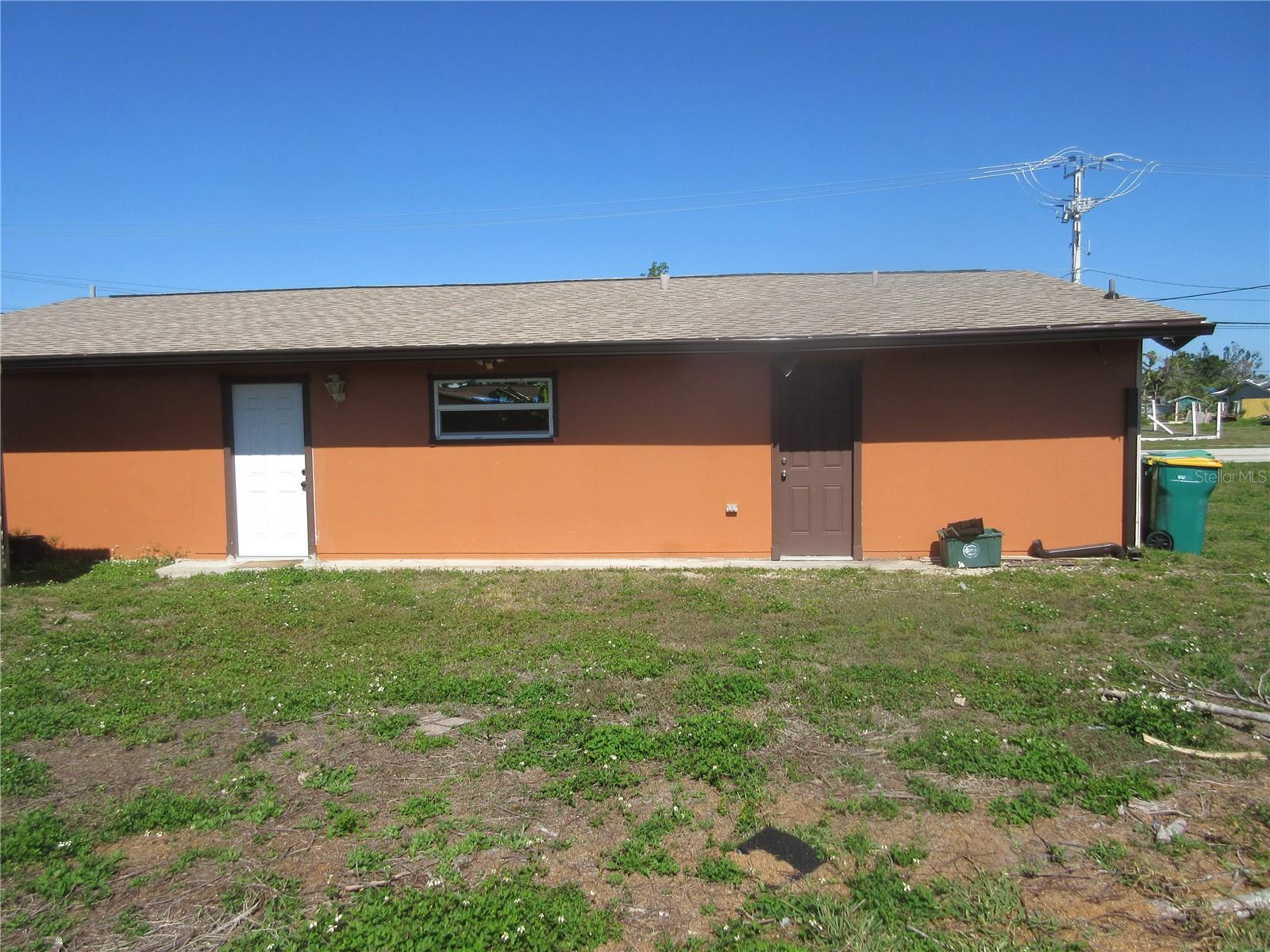 22153 Olean Blvd Property Photo 2