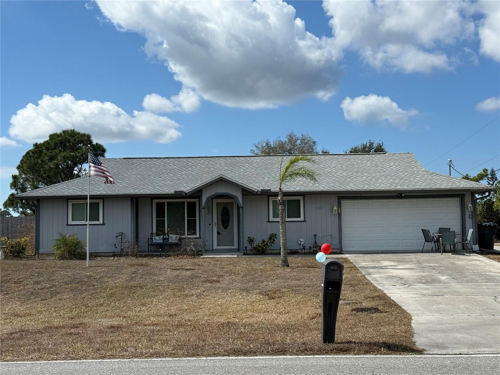 2987 N Biscayne Dr Property Photo 1