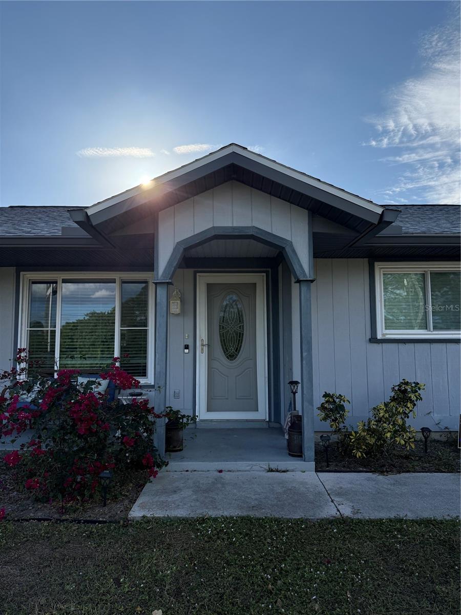 2987 N Biscayne Dr Property Photo 3