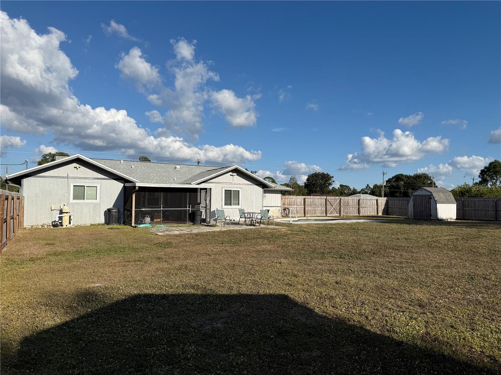 2987 N Biscayne Dr Property Photo 11