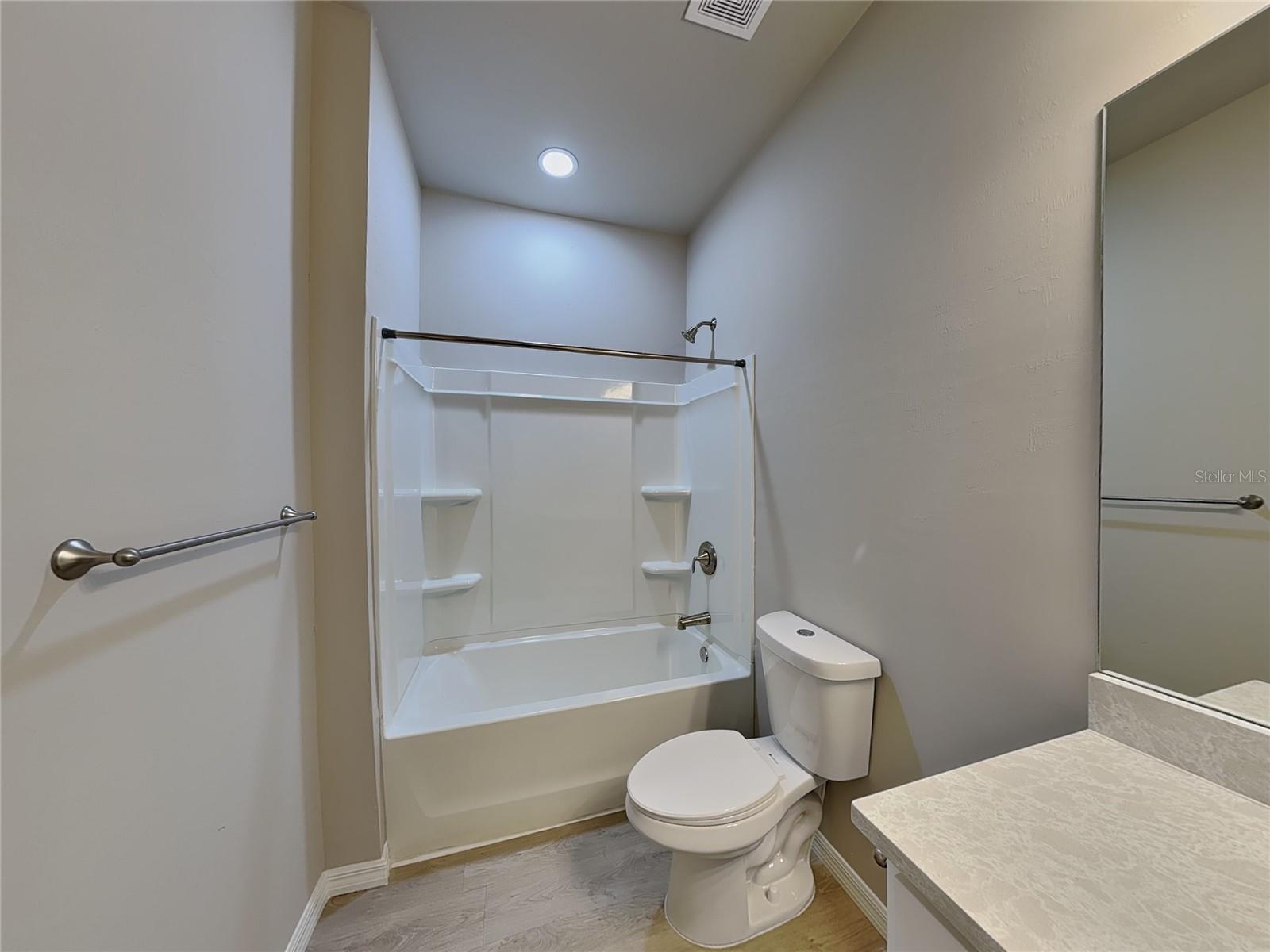 198 Arch Dr Property Photo 13
