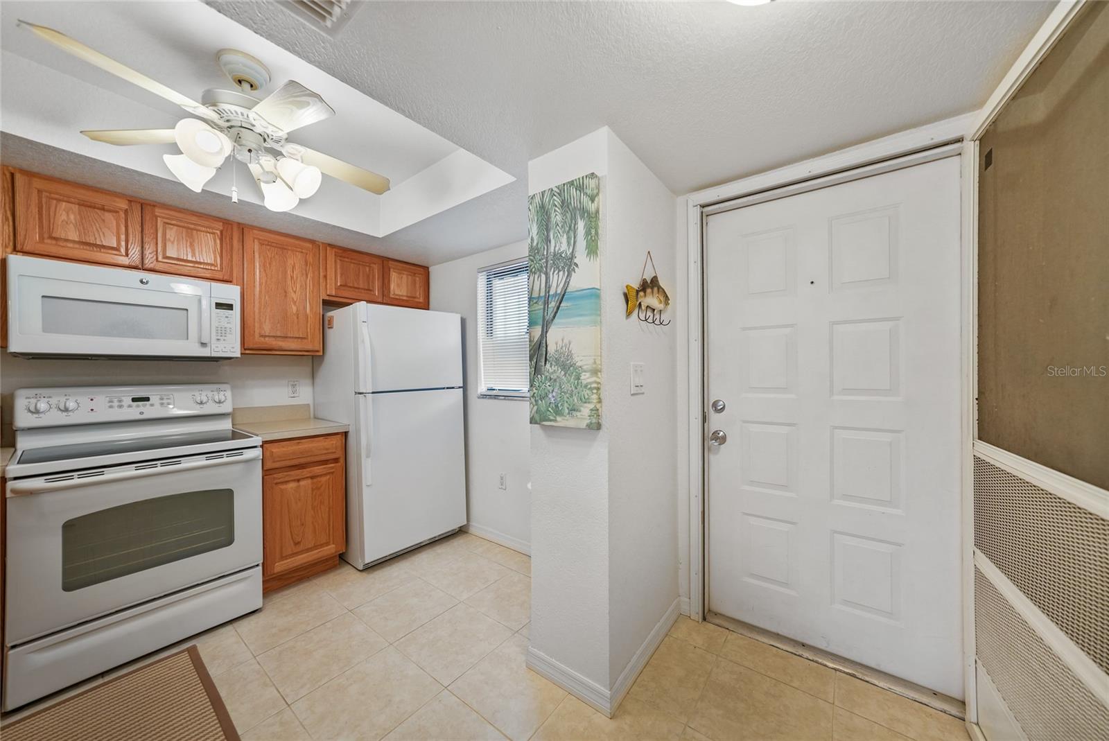 25225 Rampart Blvd #1607 Property Photo 4