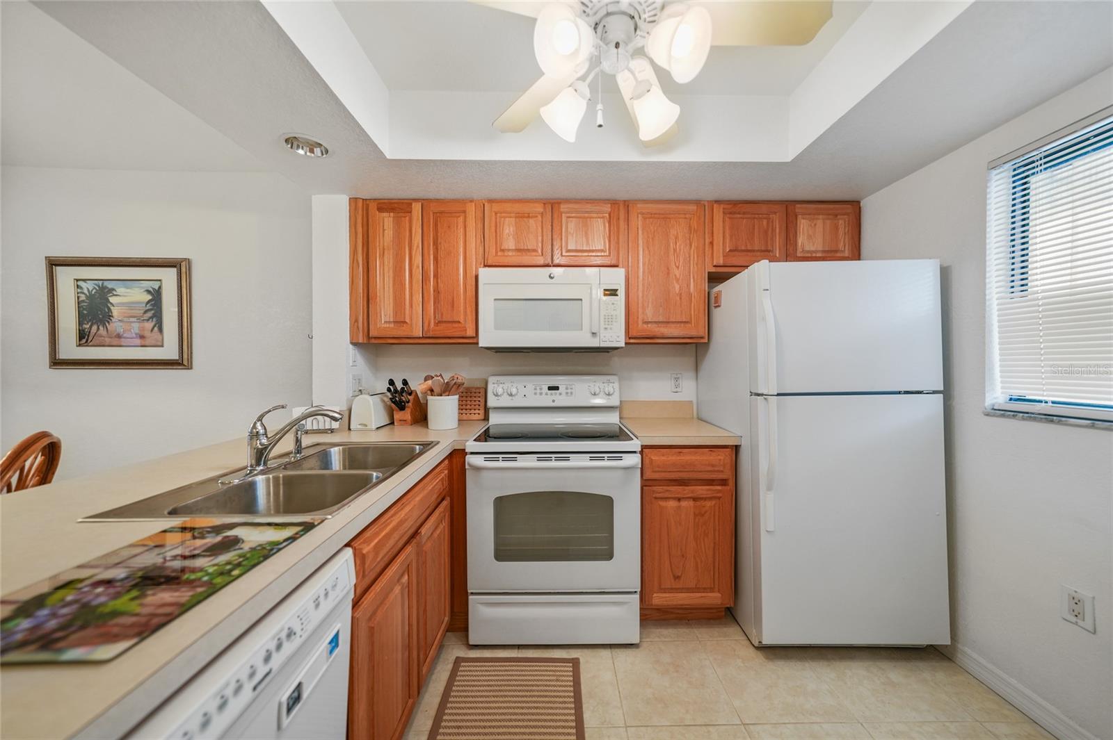 25225 Rampart Blvd #1607 Property Photo 6
