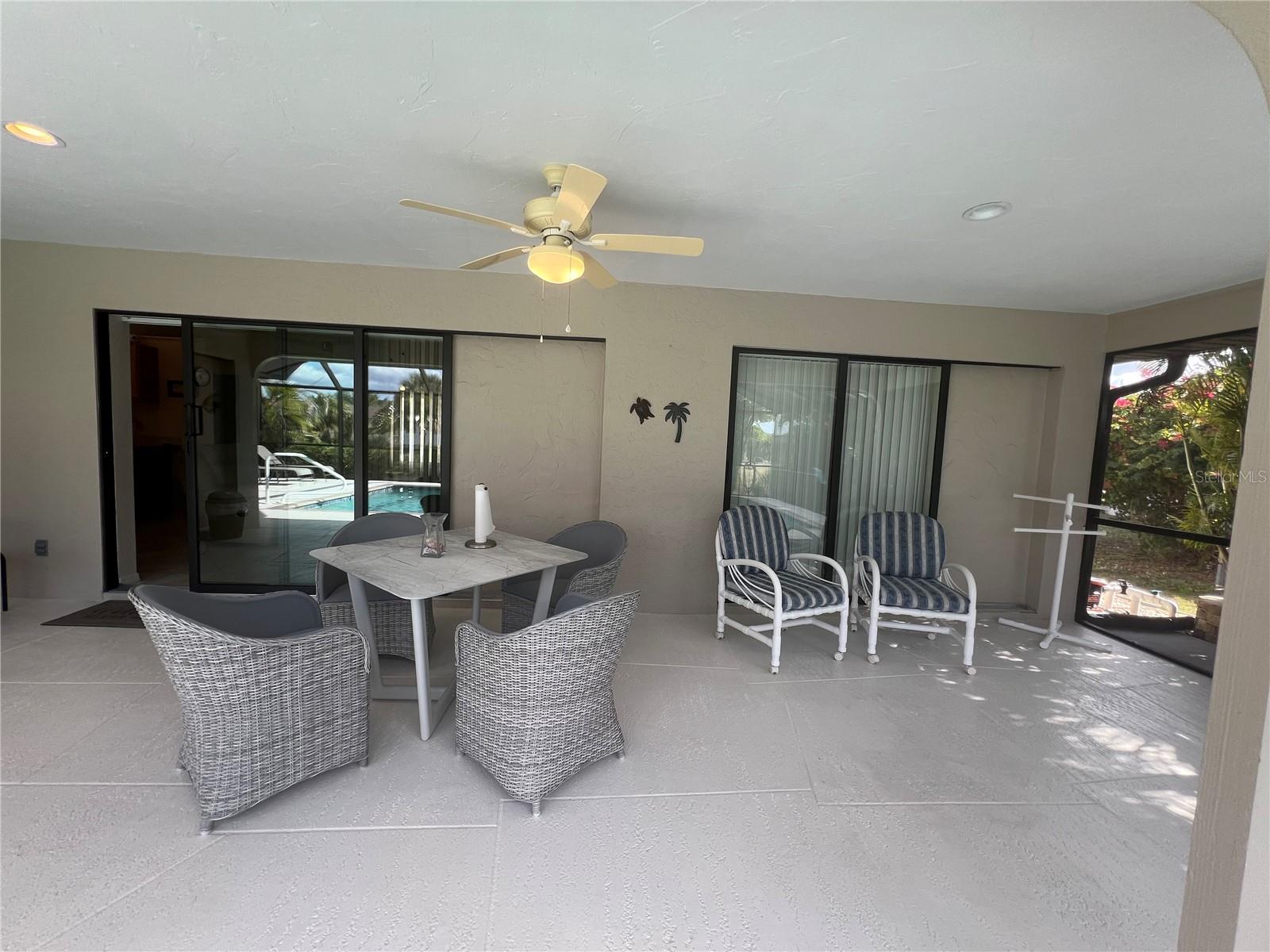 3177 Clifford St Property Photo 33