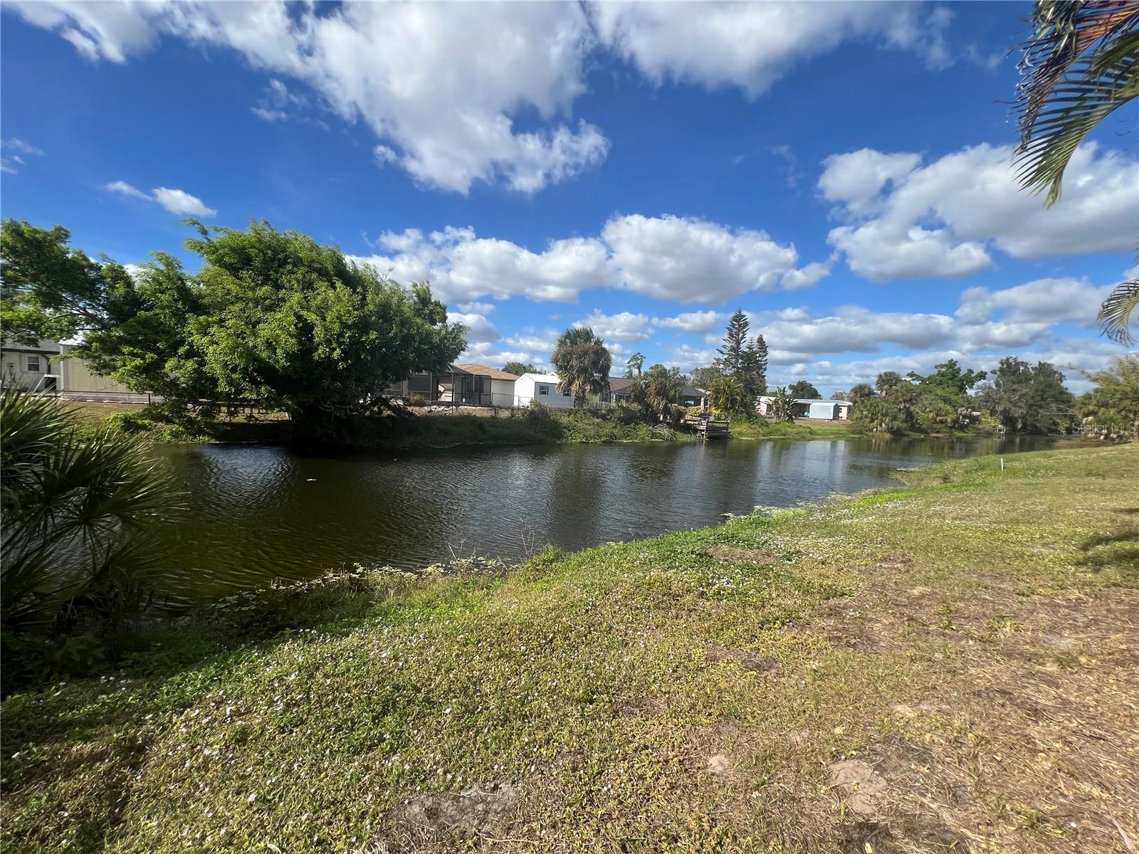 3177 Clifford St Property Photo 34