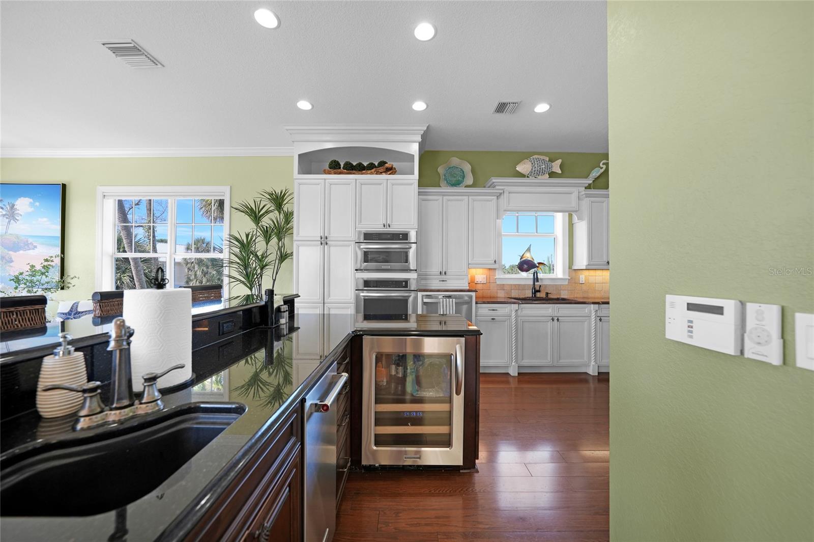 6751 Portside Ln Property Photo 15