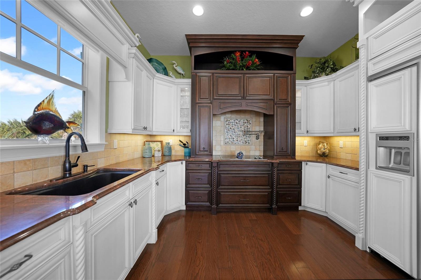 6751 Portside Ln Property Photo 17
