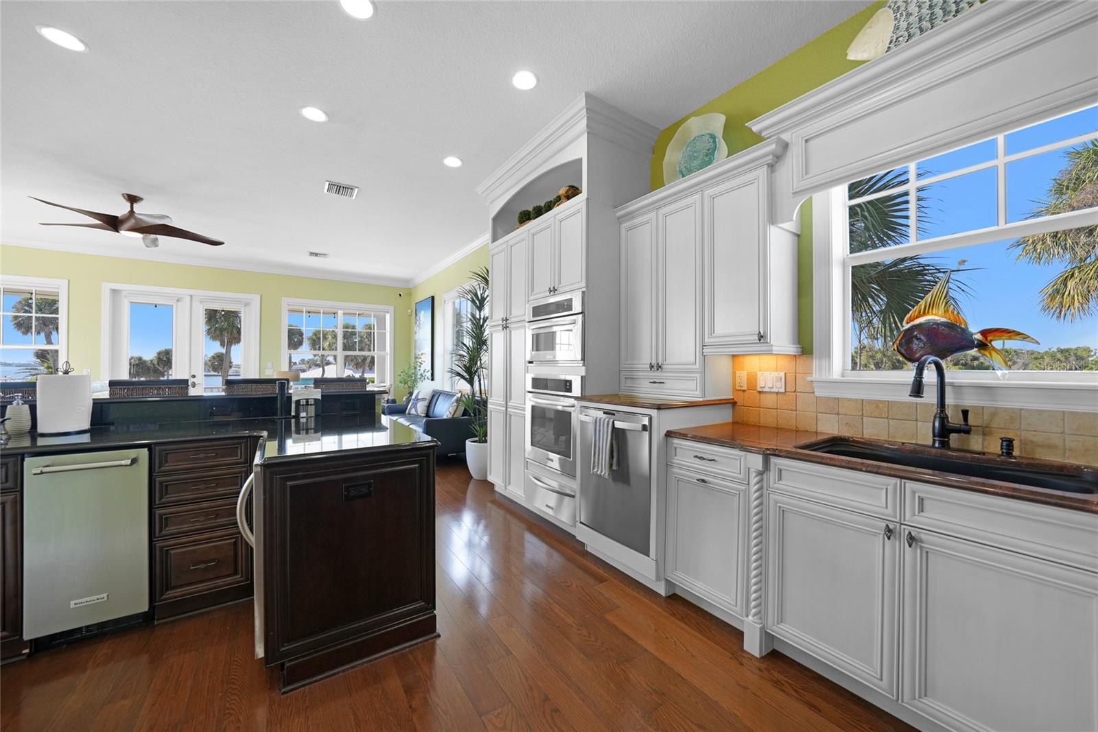 6751 Portside Ln Property Photo 19