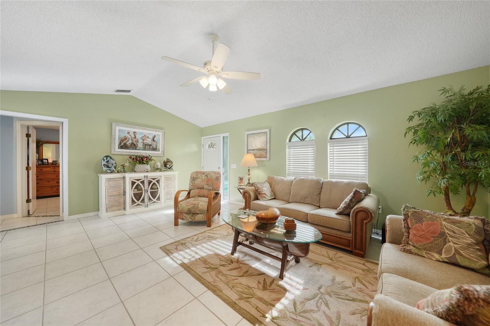 3025 Curry Ter Property Photo 6