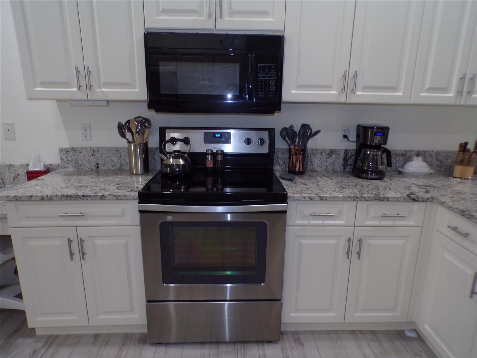 3845 Albacete Cir #50 Property Photo 3