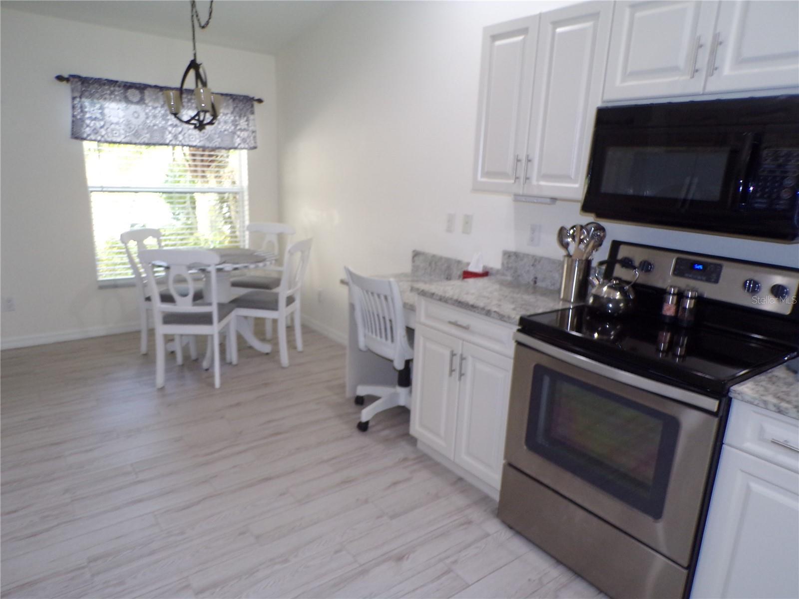 3845 Albacete Cir #50 Property Photo 30